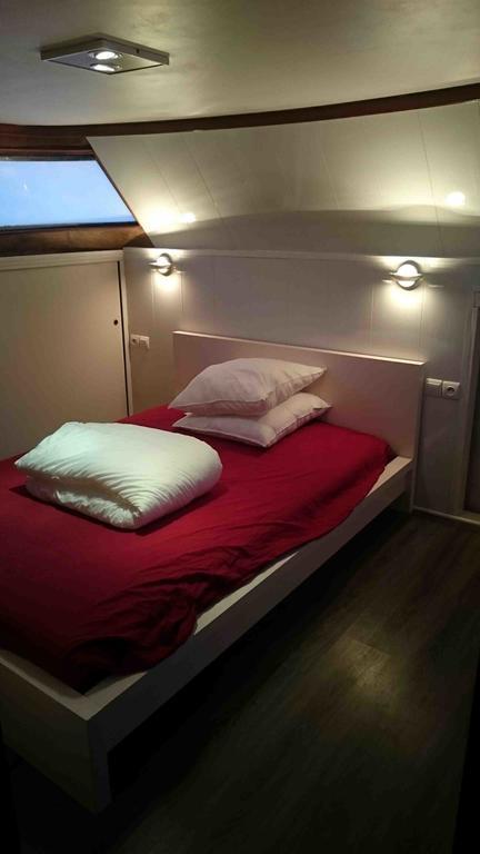 Yacht Bateau Moteur Benetti 19M Hotel Sete Luaran gambar